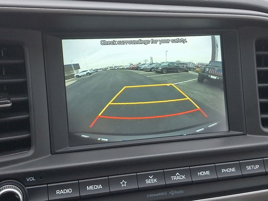 Thumbnail: 2020 Hyundai Elantra - 18