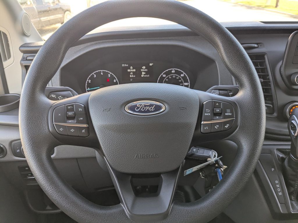 2025 Ford Transit 350