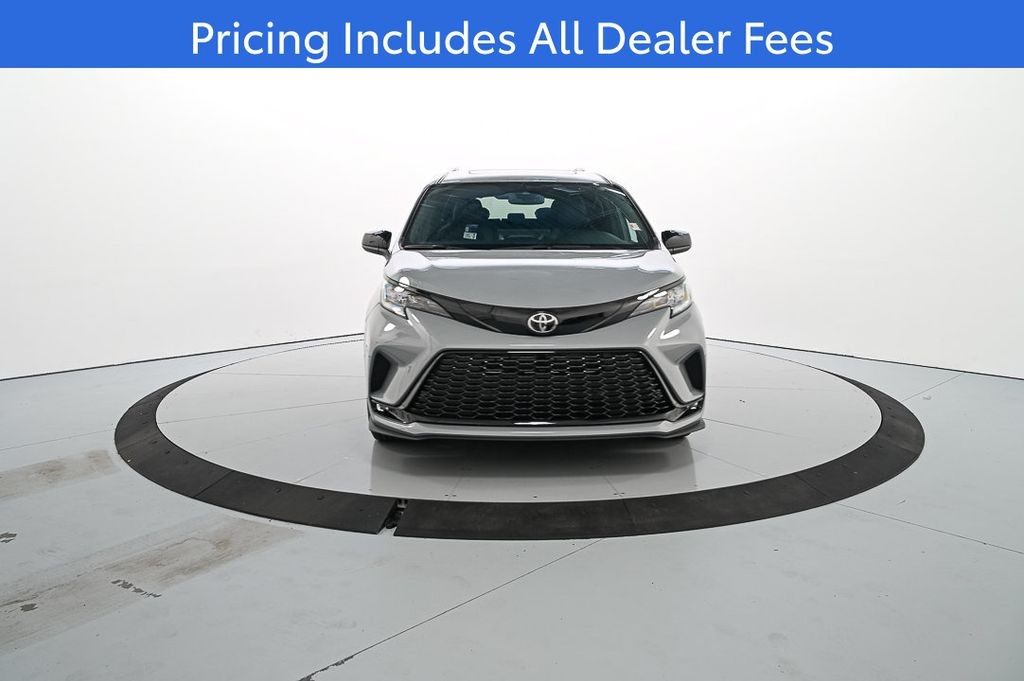 New 2026 Toyota Sienna Van