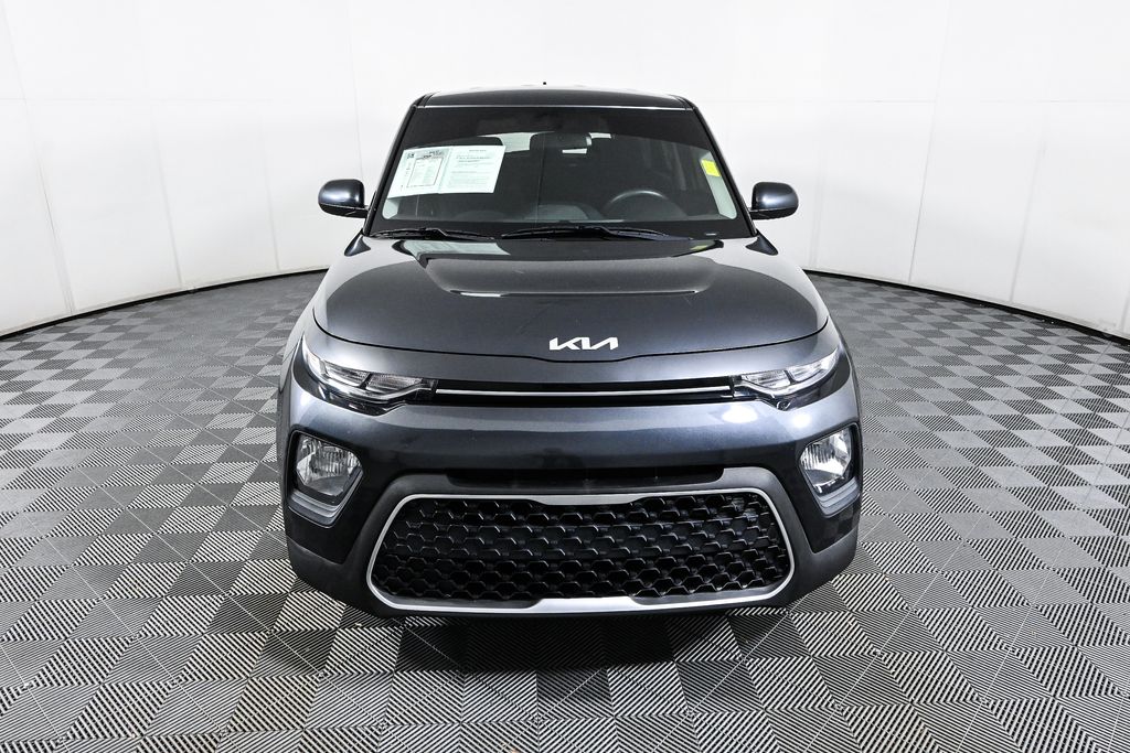 2022 Kia Soul LX 2