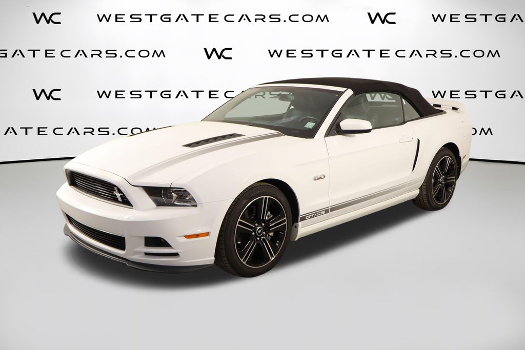 Oxford White 2014 Ford Mustang Convertible Rear-Wheel Drive 6-Speed Automatic