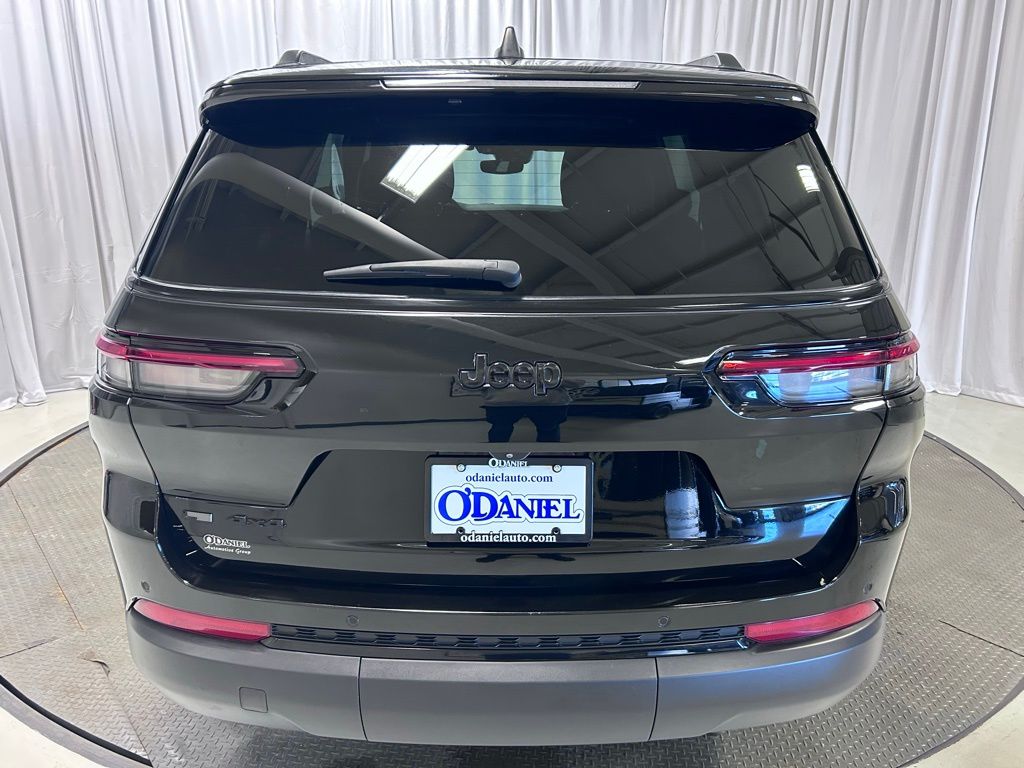 used 2023 Jeep Grand Cherokee L car, priced at $30,295