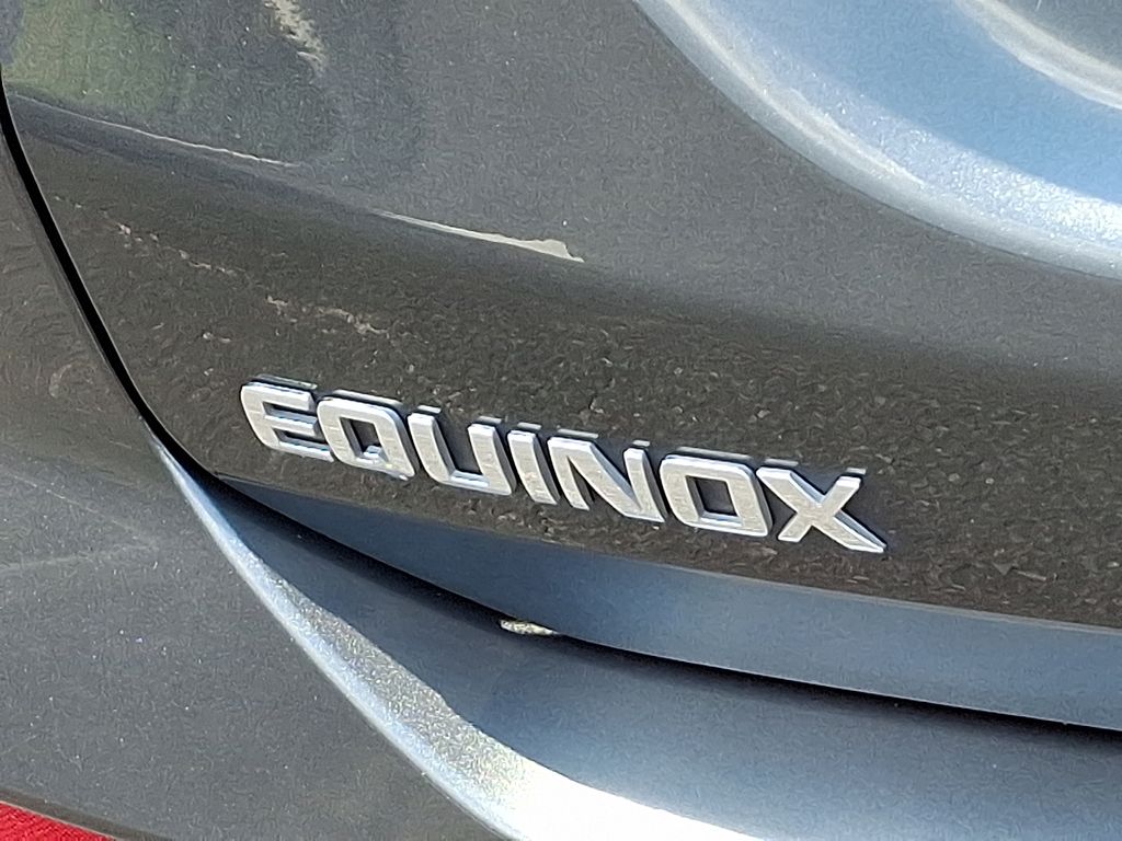 Thumbnail: 2021 Chevrolet Equinox - 32