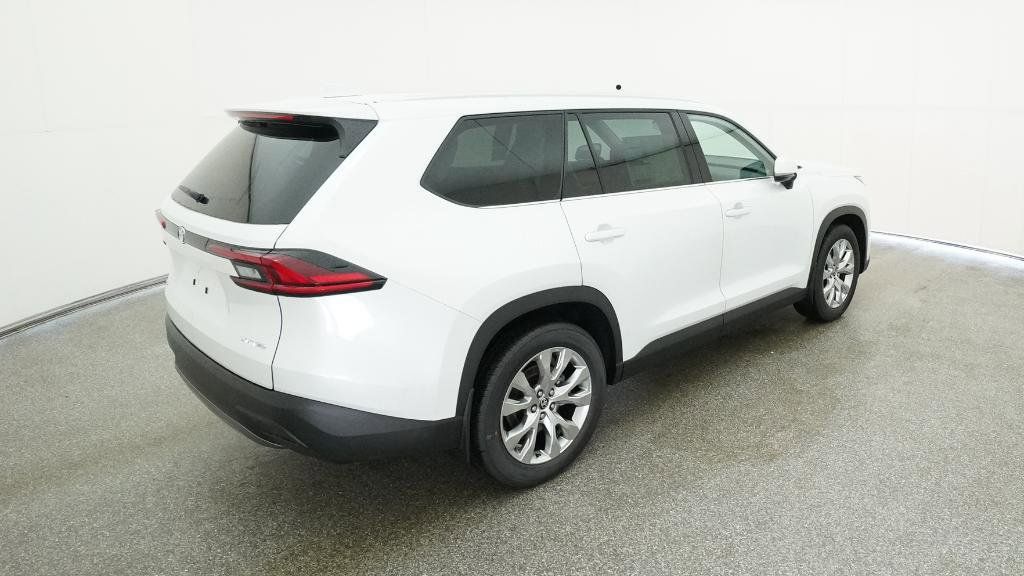 Thumbnail: 2026 Toyota Grand Highlander - 17