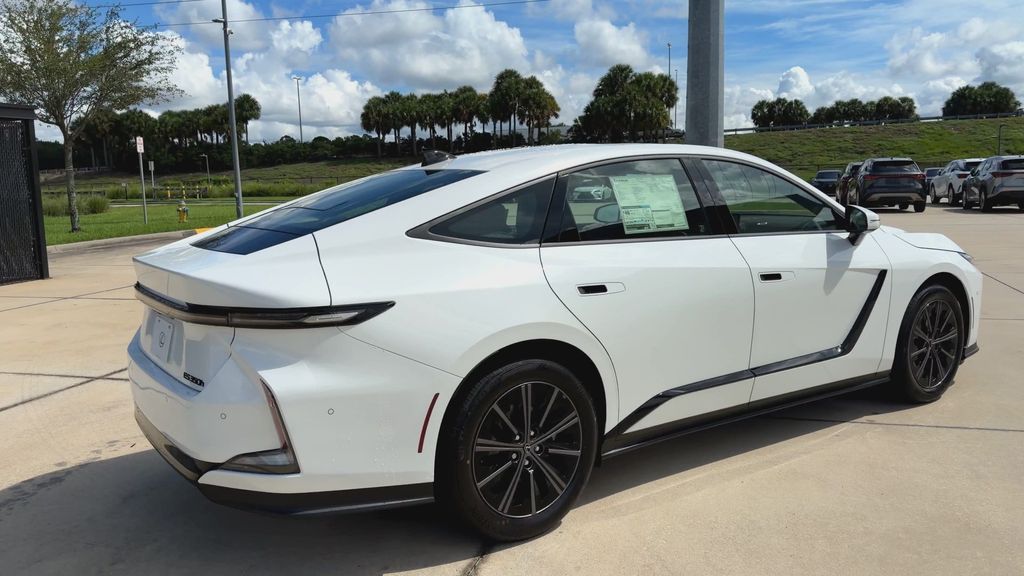 Thumbnail: 2026 Lexus ES - 8