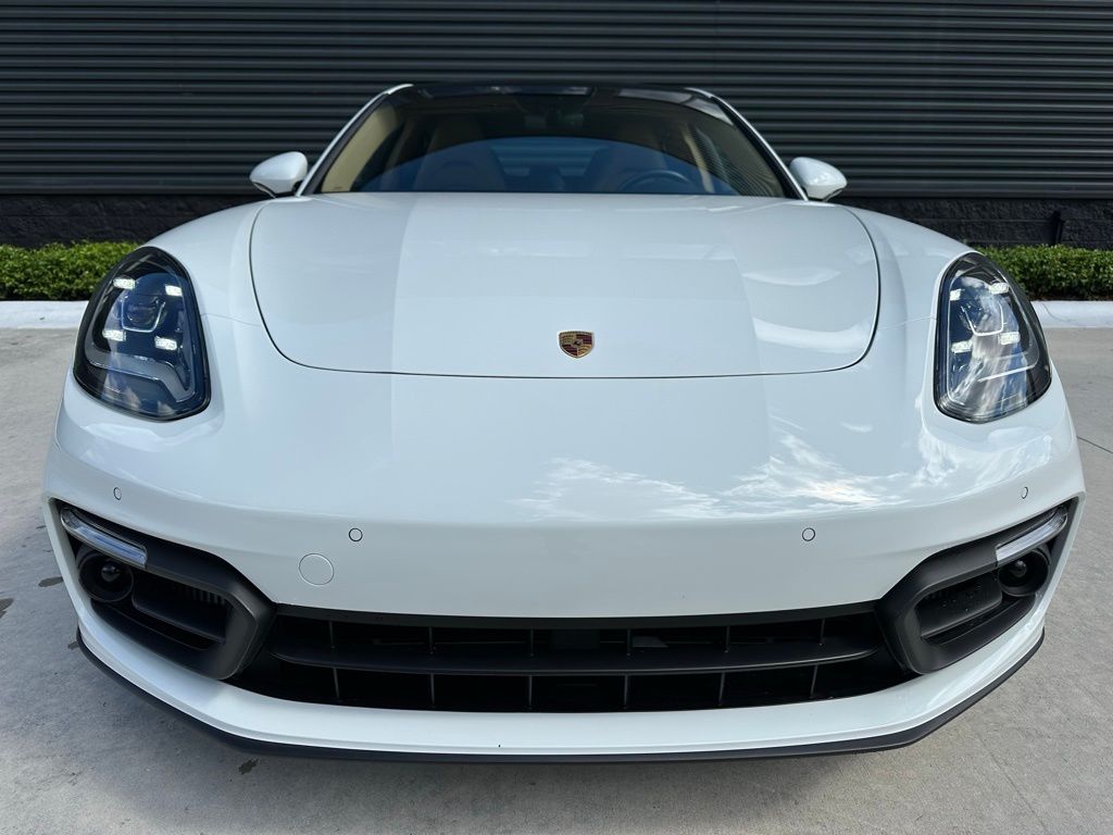 Thumbnail: 2023 Porsche Panamera - 7