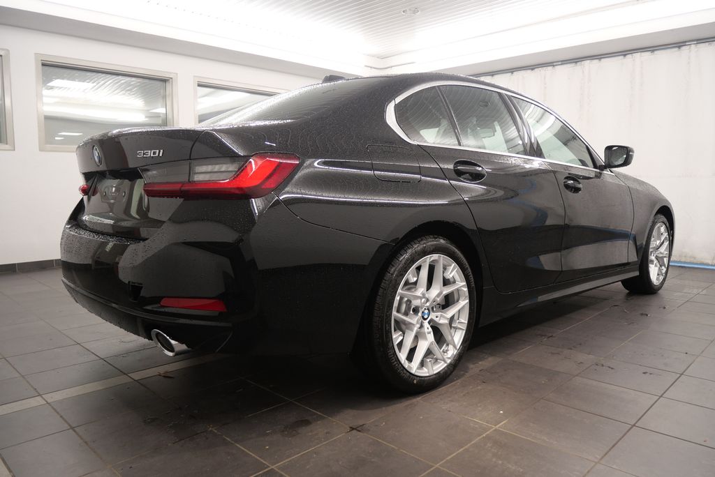 2025 BMW 3 Series 330i 6