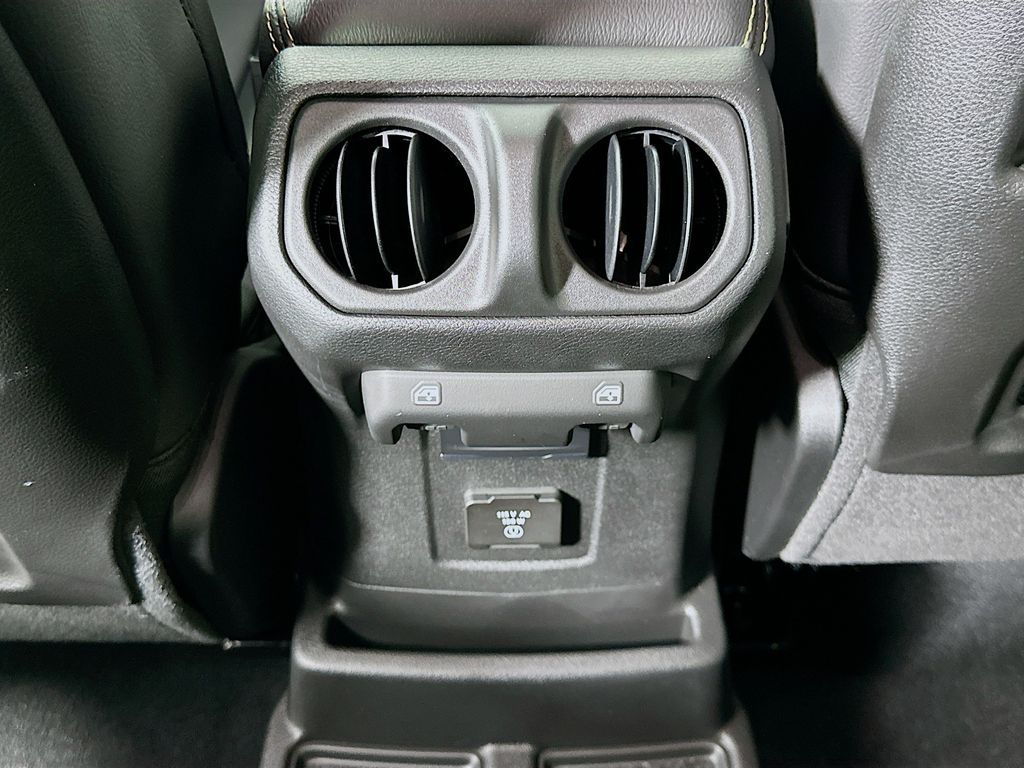 Thumbnail: 2024 Jeep Wrangler - 25