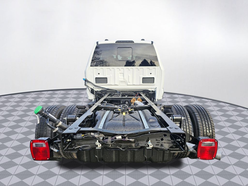 New 2024 White Ford XL image 13