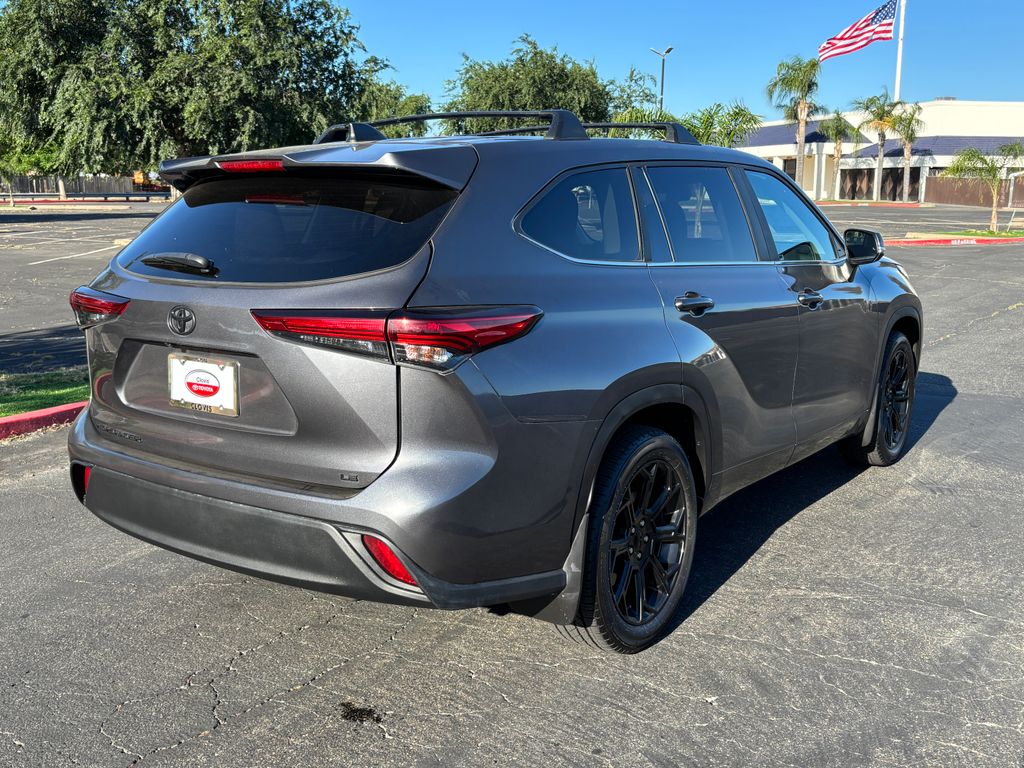 2023 Toyota Highlander L 5