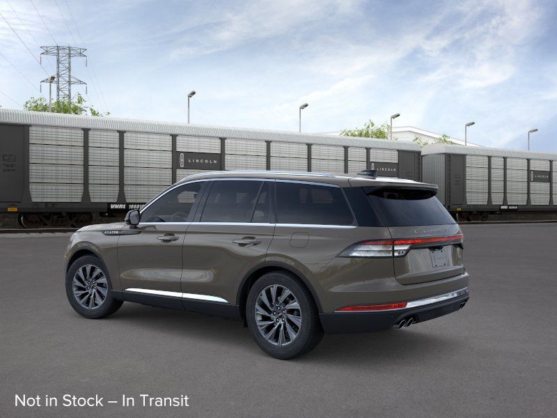 Thumbnail: 2026 Lincoln Aviator - 4