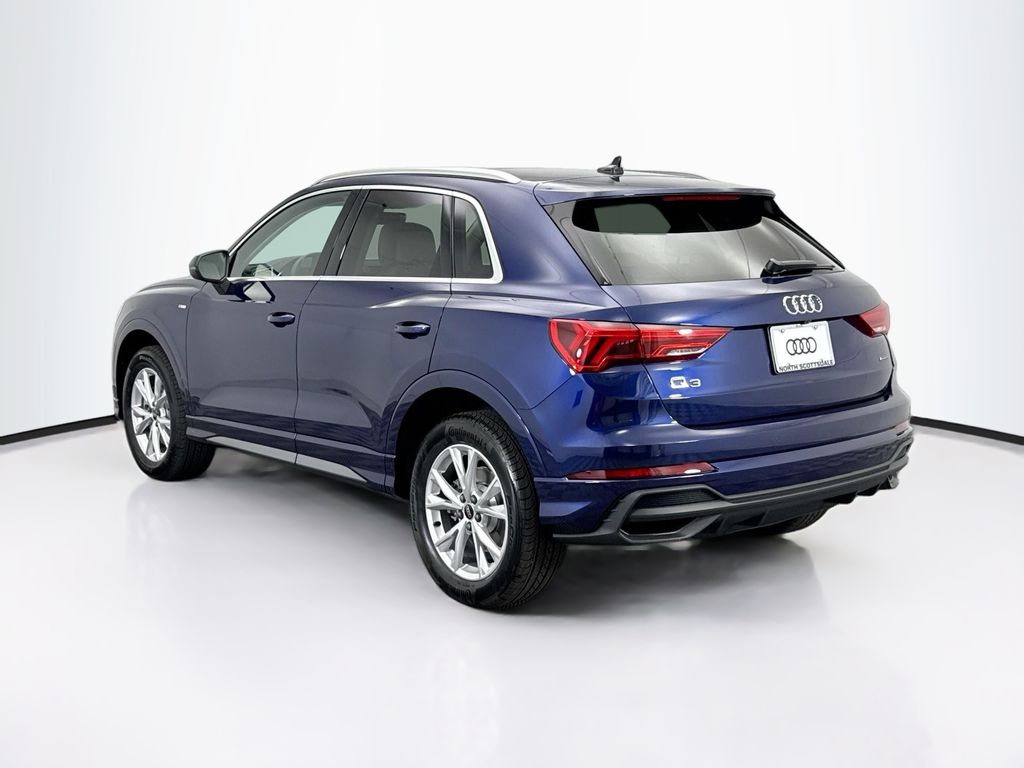 Thumbnail: 2025 Audi Q3 - 7