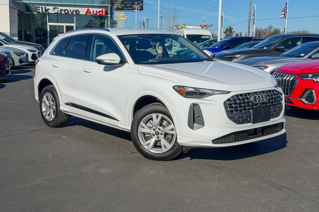 New 2025 White Audi 2.0T Premium image 3