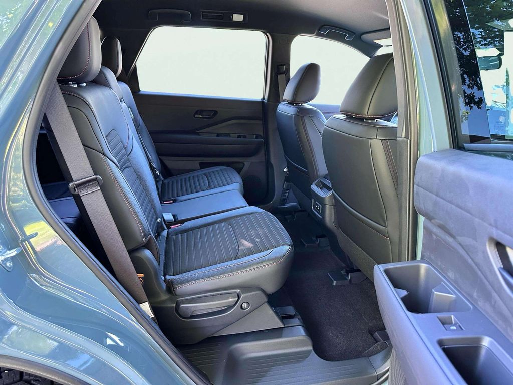 New 2026 Baltic Teal Pearl Nissan Rock Creek® image 19