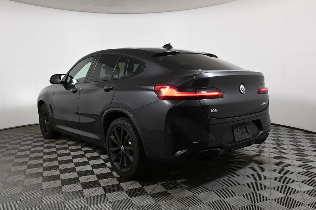 Thumbnail: 2023 BMW X4 - 9