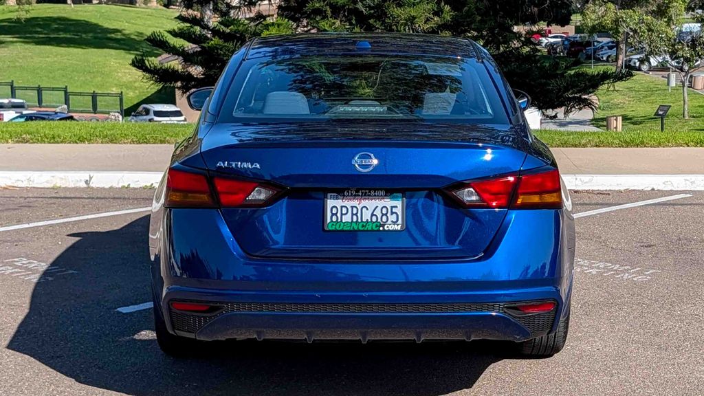 Used 2020 Nissan Altima 2.5 S 4D Sedan