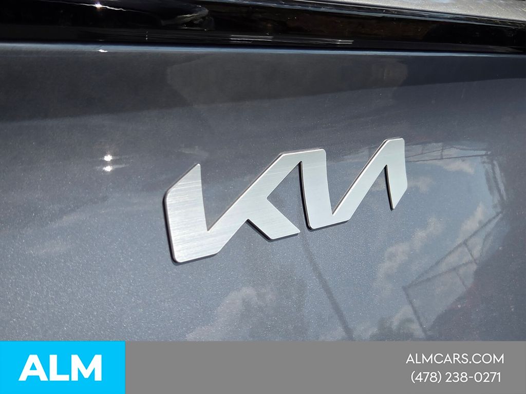Used 2025 Silver Kia LX image 10