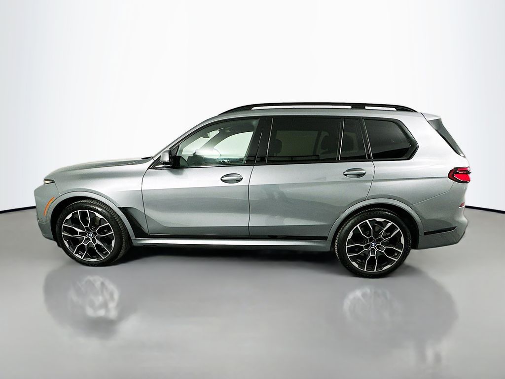 Thumbnail: 2023 BMW X7 - 8