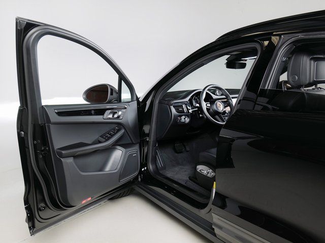 New 2026 Black Porsche T image 28