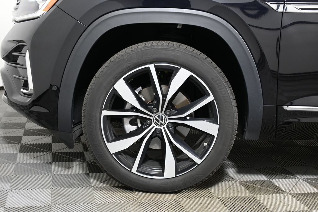 2024 Volkswagen Atlas SEL 10