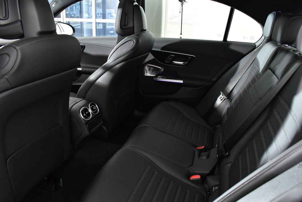 Thumbnail: 2025 Mercedes-Benz C-Class - 30