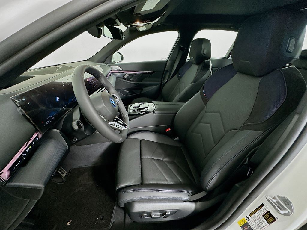2026 BMW 5 Series  16