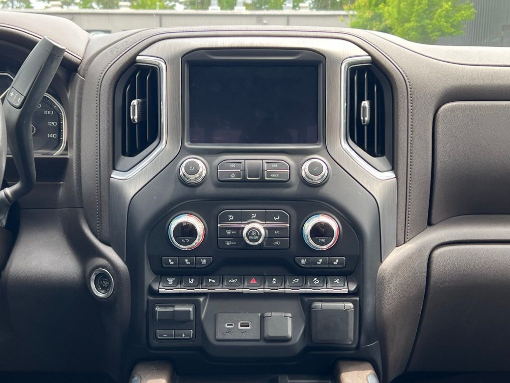 2021 GMC Sierra 2500 Denali 13