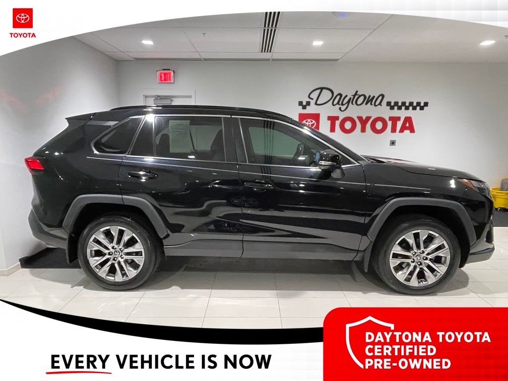 Used 2024 Toyota RAV4 SUV