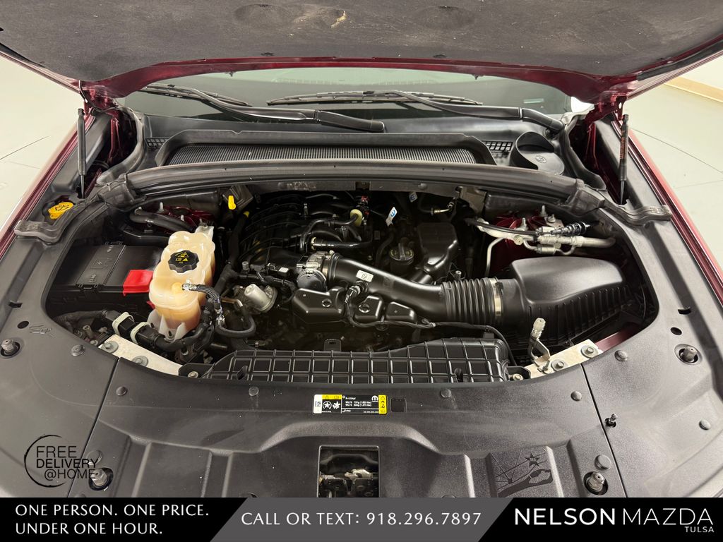 Used 2023 Red Jeep Laredo image 47