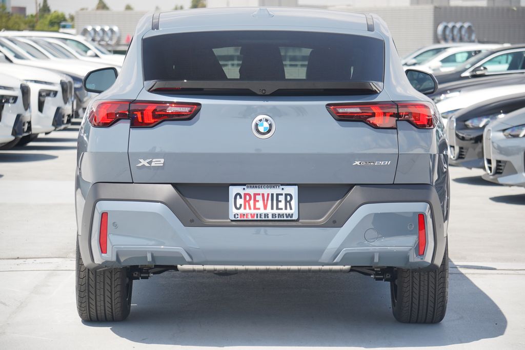 2025 BMW X2 xDrive28i 6