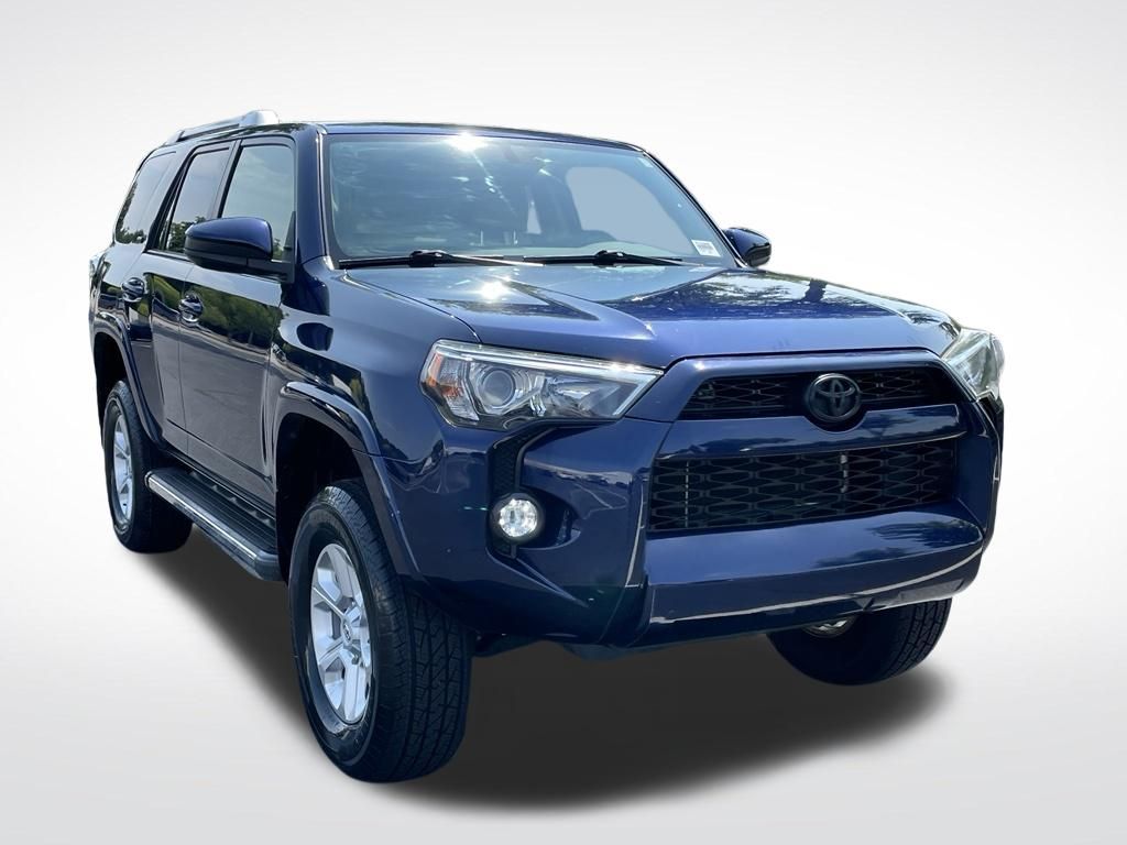 Thumbnail: 2017 Toyota 4Runner - 8