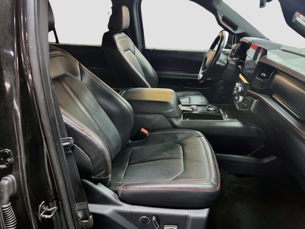 Used 2022 Black Metallic Ford Limited image 31