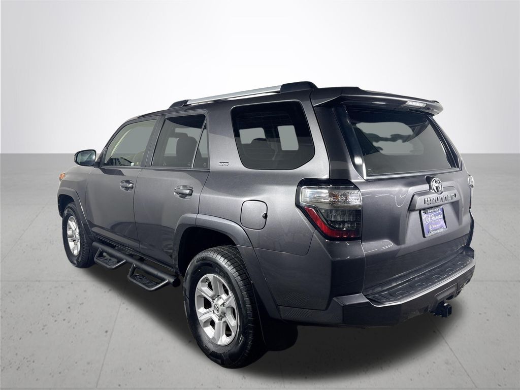 2019 Toyota 4Runner SR5