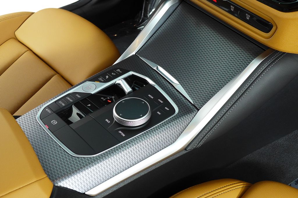 Thumbnail: 2026 BMW 4 Series - 16