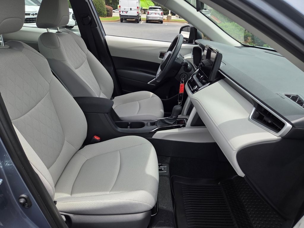 Used 2025 Toyota Corolla Cross SUV