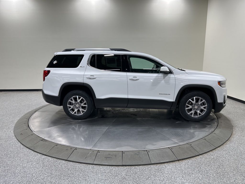 used 2022 GMC Acadia car, priced at $28,976