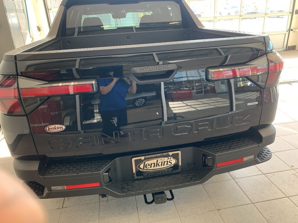 New 2026 Black Hyundai SEL image 14