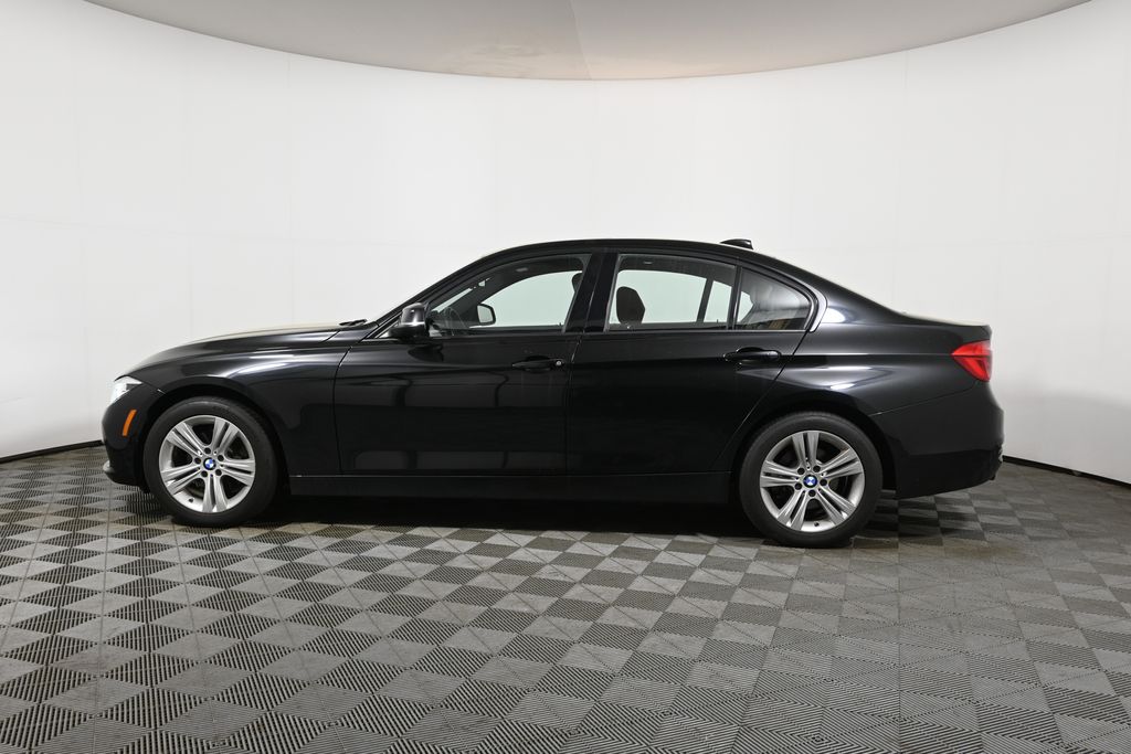 Thumbnail: 2016 BMW 3 Series - 2