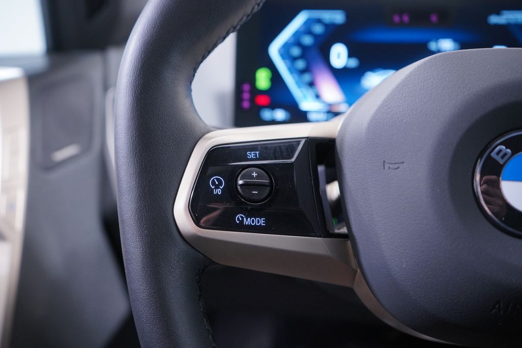 Thumbnail: 2026 BMW iX - 18