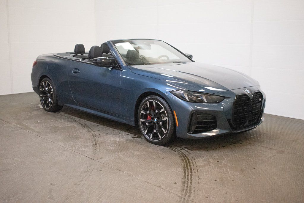 2026 BMW 4 Series M440i Convertible xDrive