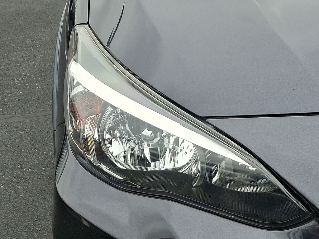 Thumbnail: 2019 Subaru Crosstrek - 9