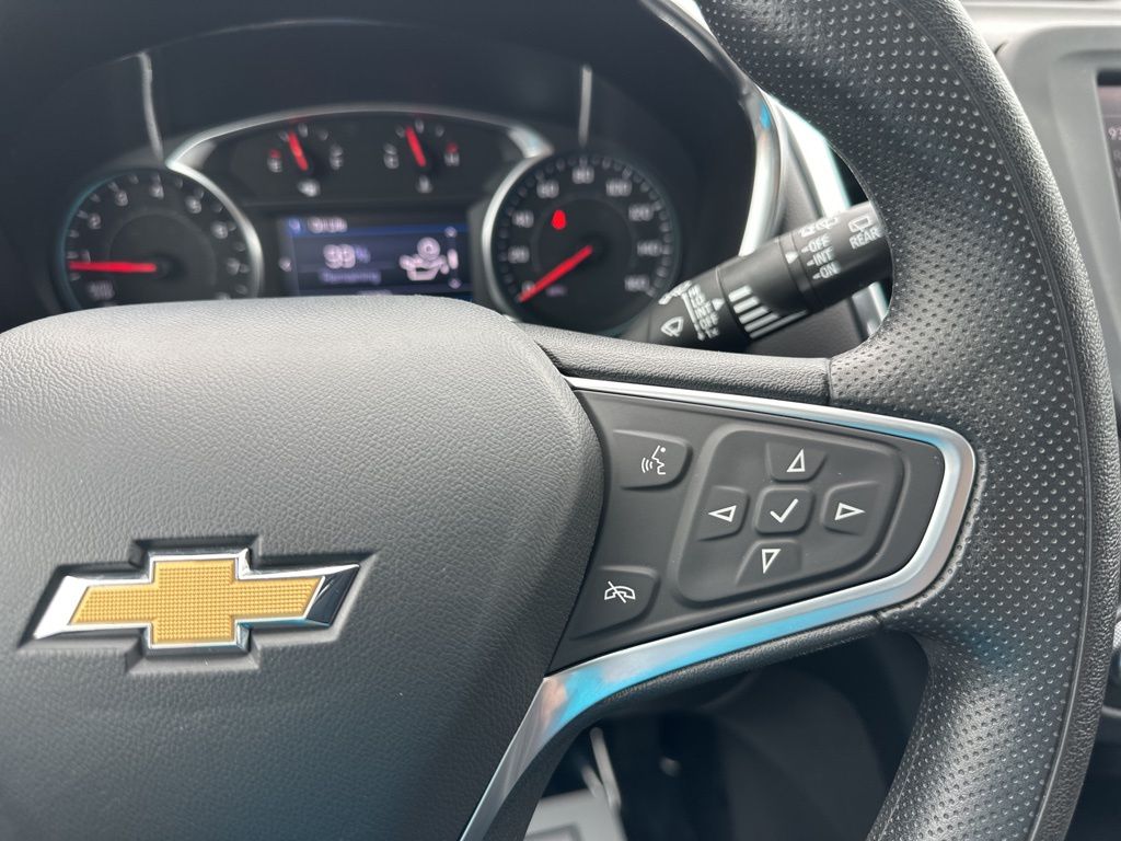 2022 Summit White Chevrolet Equinox LT FWD SUV