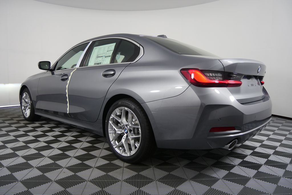 Thumbnail: 2025 BMW 3 Series - 5