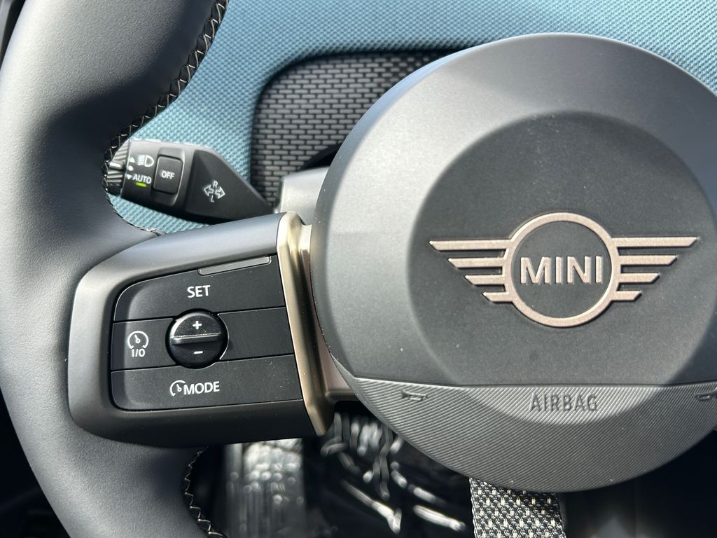 Thumbnail: 2025 MINI Cooper Countryman - 19