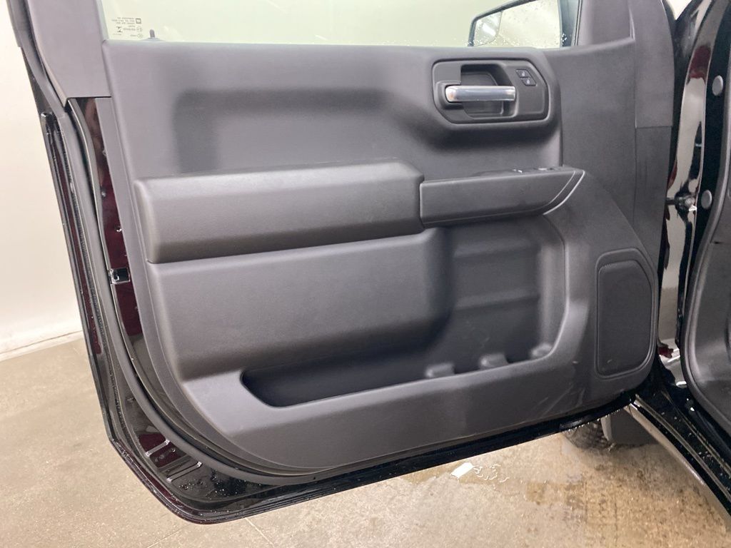 2024 GMC Sierra 1500 Pro photo