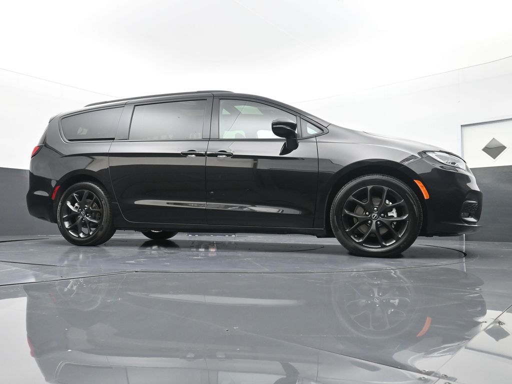 car-gallery-32