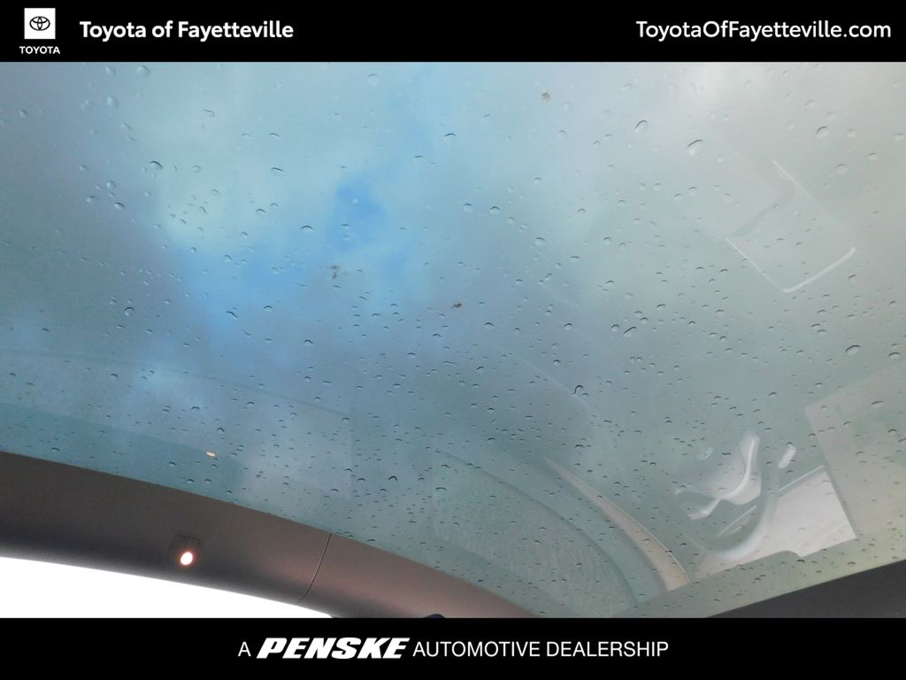 Thumbnail: 2023 Tesla Model Y - 6