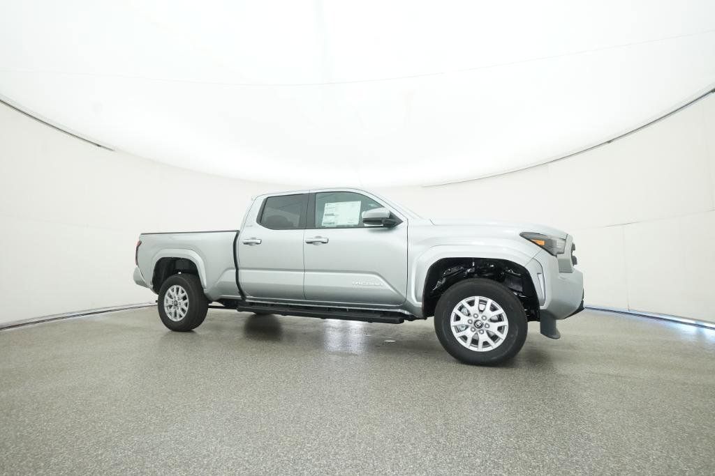 Thumbnail: 2025 Toyota Tacoma - 24