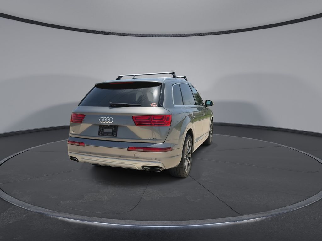 Thumbnail: 2017 Audi Q7 - 8