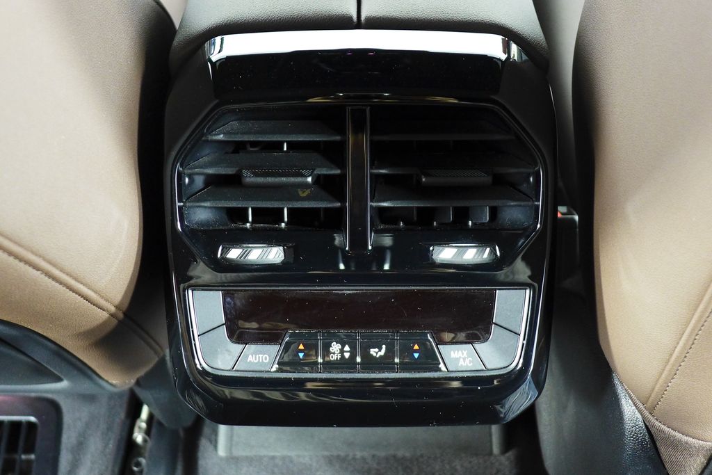 Thumbnail: 2024 BMW iX - 23